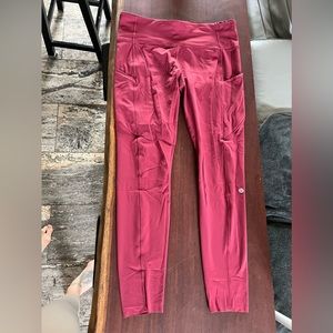 Gently used lululemon 3/4 tights!